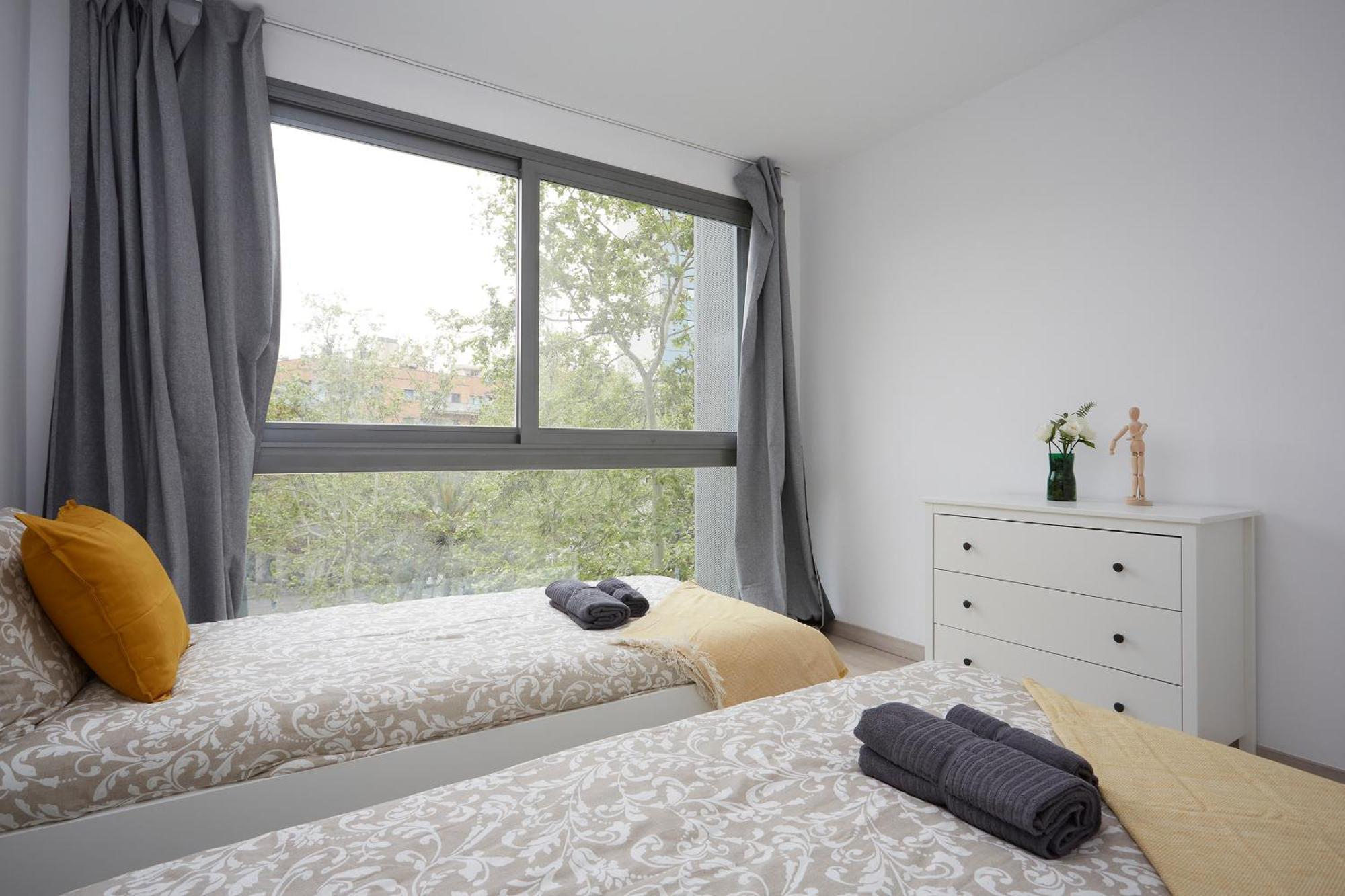 Three Bedroom Two Bathroom Apartment Close To Beach Barcelona Exterior photo